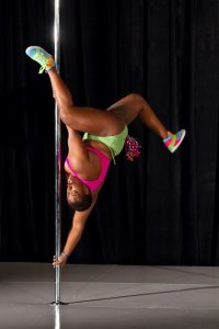 Pole Dance-3