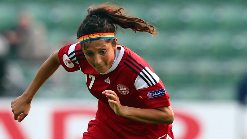 ‘Refugiada do futebol’, Nadia Nadim sobreviveu aos horrores do Talibã e brilha na seleção dinamarquesa