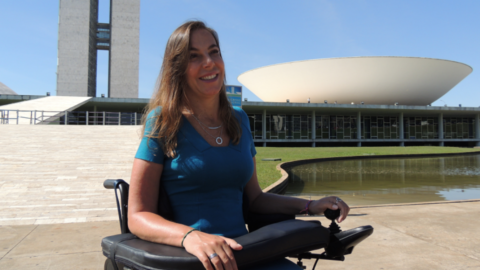 Tetraplégica desde os 27 anos, Mara Gabrilli diz viver a melhor fase de sua vida aos 49