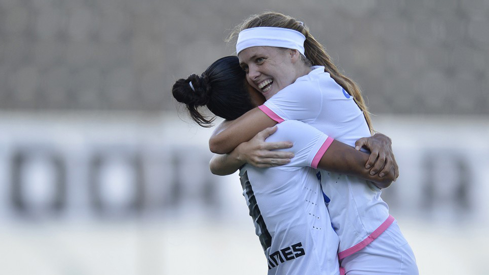Futebol, NBA e Mundial de Curling agitaram o fim de semana esportivo