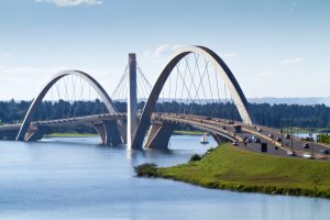 Juscelino Kubitschek bridge on Lake Paranoa (Lago do Paranoa).