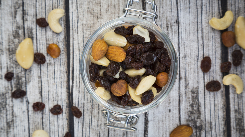 Fácil de preparar, o mix de castanhas traz muitos benefícios à saúde: aprenda a montar o seu