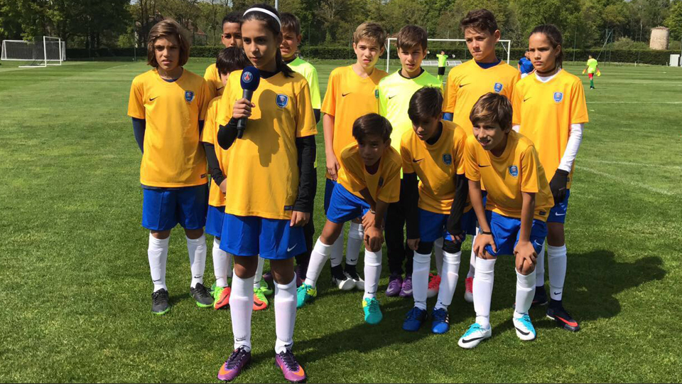 Joguei a PSG Academy Cup e foi uma experiência inesquecível