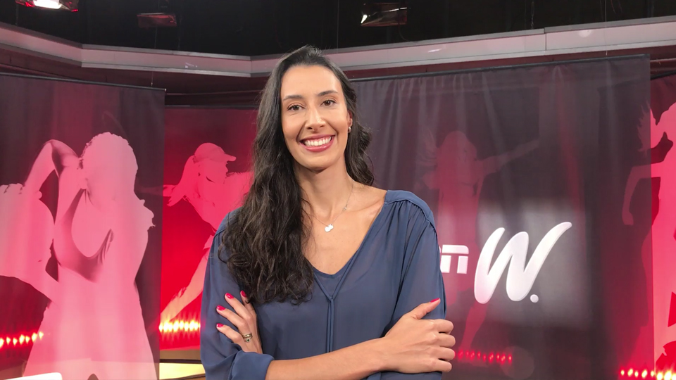 Bicampeã olímpica de vôlei, Sheilla Castro dá dicas para ser feliz em Minas Gerais por meio da cultura e da gastronomia