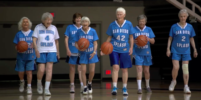 Quer jogar basquete neste time? Só se tiver 80 anos ou mais